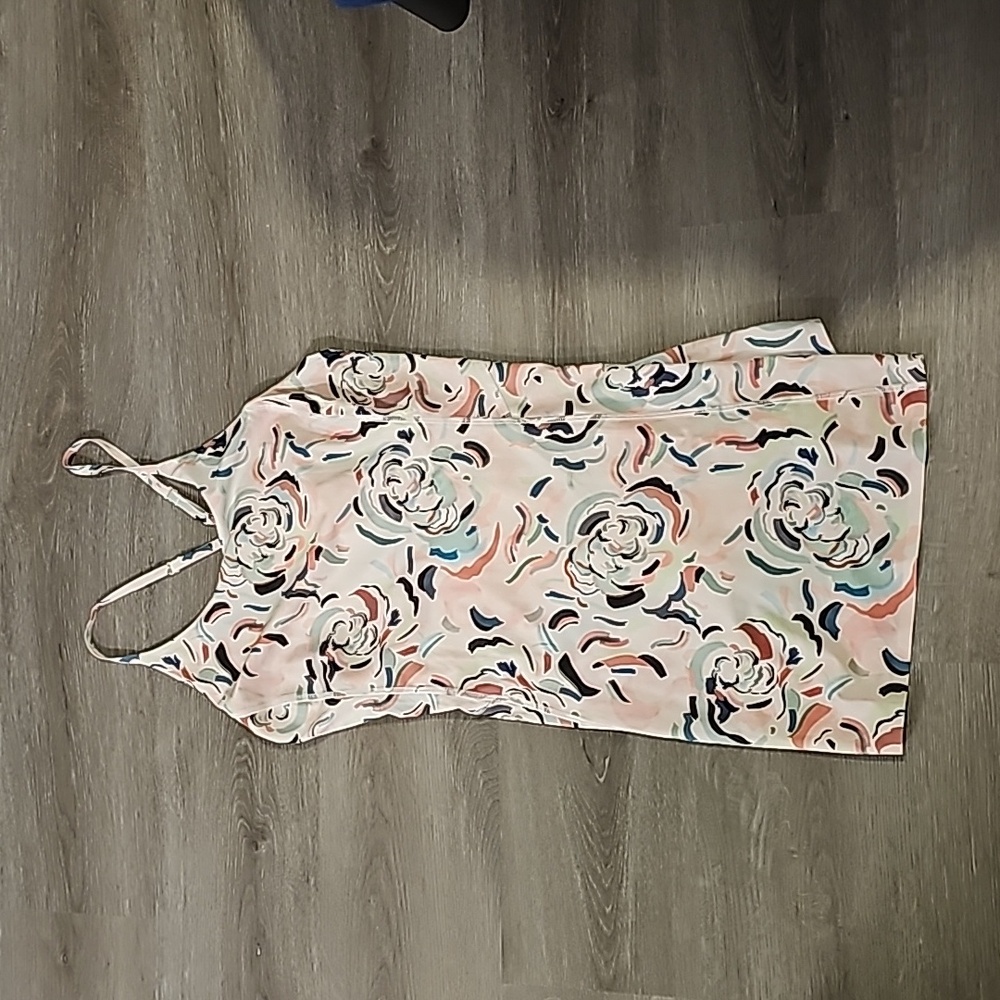 EUC Athleta Infinity dress size small